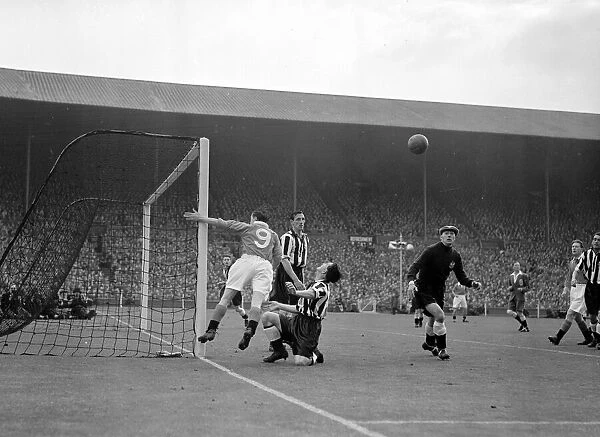 FA Cup final. Blackpool 2 v Newcastle 0. 28th April 1951. Stanley Matthews