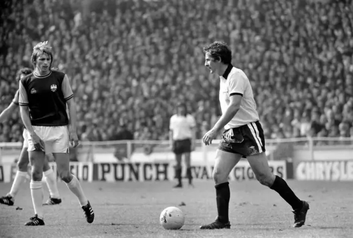 Framed Print : FA Cup Final at Wembley Stadium West Ham 2 v Fulham 0 Action during Framed Print : FA Cup Final at Wembley Stadium West Ham 2 v Fulham 0 Action during