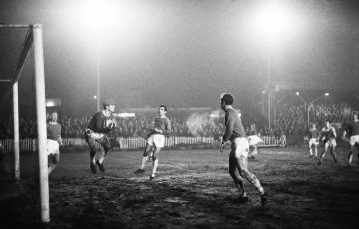 Framed Print : FA Cup Fourth Round match at Stonebridge Road. Gravesend Framed Print : FA Cup Fourth Round match at Stonebridge Road. Gravesend