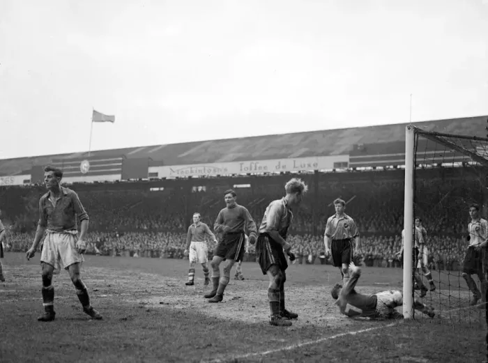 Framed Print : FA Cup Third Round match at Carrow Road. Norwich City 3 v Liverpool 1 Framed Print : FA Cup Third Round match at Carrow Road. Norwich City 3 v Liverpool 1
