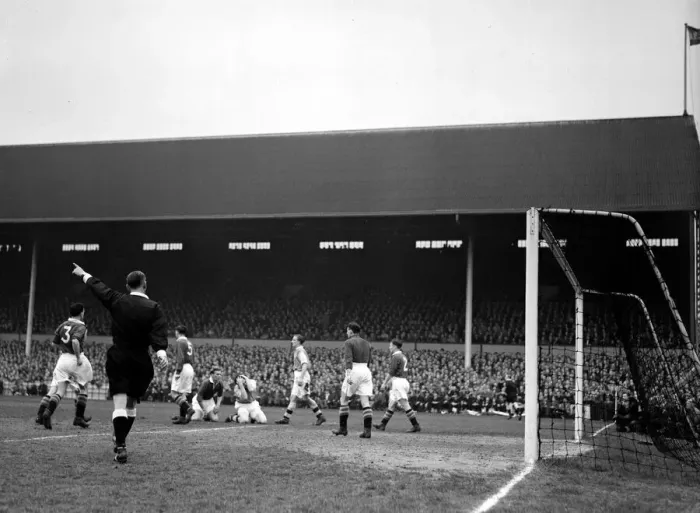Framed Print : FA Cup Semi Final Replay at White Hart Lane March 1950 Arsenal 1 v Chelsea 0 Framed Print : FA Cup Semi Final Replay at White Hart Lane March 1950 Arsenal 1 v Chelsea 0