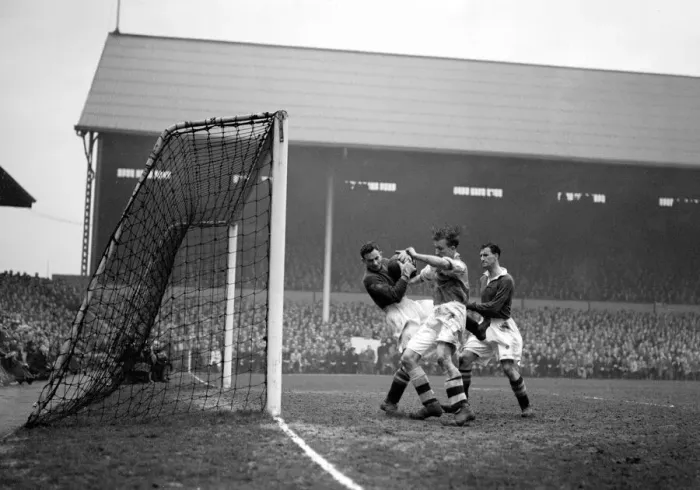 Framed Print : FA Cup Semi Final Replay at White Hart Lane March 1950 Arsenal 1 v Chelsea 0 Framed Print : FA Cup Semi Final Replay at White Hart Lane March 1950 Arsenal 1 v Chelsea 0