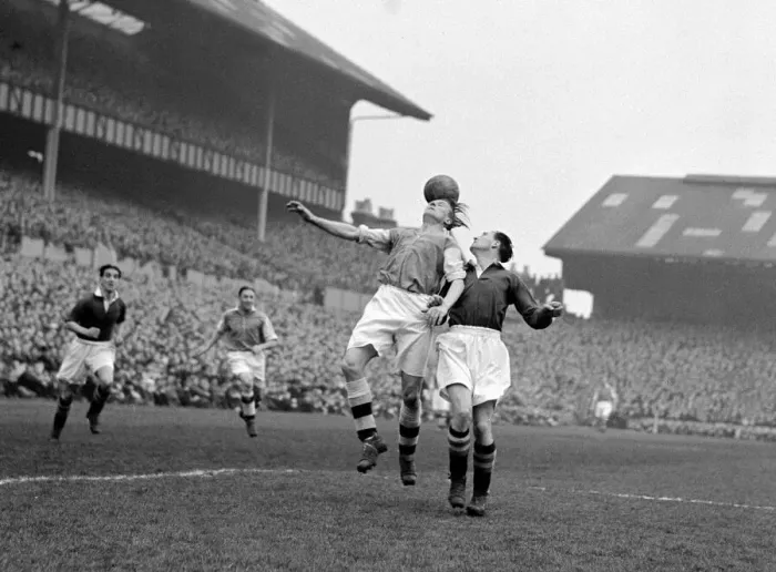 Framed Print : FA Cup Semi Final Replay at White Hart Lane March 1950 Arsenal 1 v Chelsea 0 Framed Print : FA Cup Semi Final Replay at White Hart Lane March 1950 Arsenal 1 v Chelsea 0