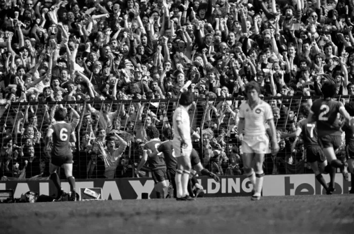 Framed Print : F.A Cup Semi Final - West Ham 1 v. Everton 1. April 1980 LF02-26-130 *** Local Caption Framed Print : F.A Cup Semi Final - West Ham 1 v. Everton 1. April 1980 LF02-26-130 *** Local Caption