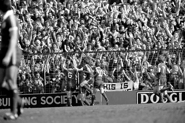 F.A Cup Semi Final - West Ham 1 v. Everton 1. April 1980 LF02-26-133 *** Local Caption