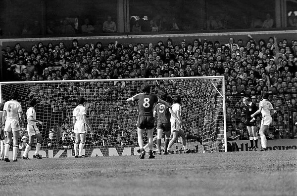 F.A Cup Semi Final - West Ham 1 v. Everton 1. April 1980 LF02-26-101 *** Local Caption