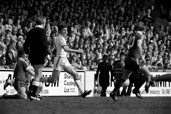 F.A Cup Semi Final - West Ham 1 v. Everton 1. April 1980 LF02-26-112 *** Local Caption