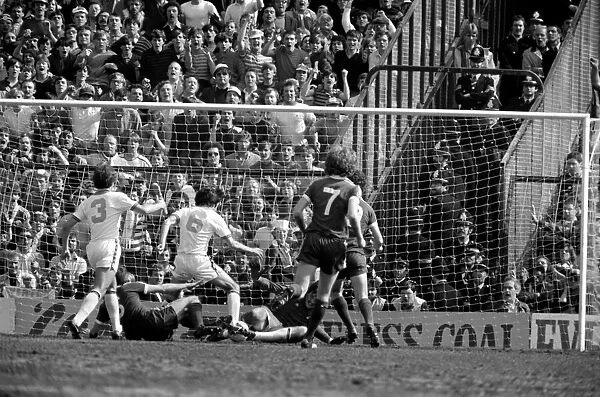 F.A Cup Semi Final - West Ham 1 v. Everton 1. April 1980 LF02-26-070 *** Local Caption