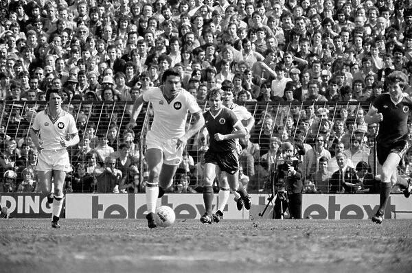 F.A Cup Semi Final - West Ham 1 v. Everton 1. April 1980 LF02-26-036 *** Local Caption