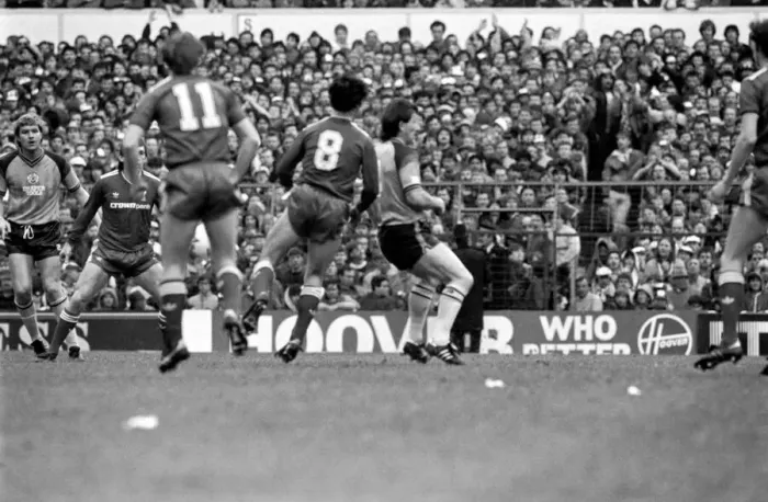 Framed Print : FA Cup Semi Final at White Hart Lane. Liverpool 2 v. Southampton 0. F A Cup