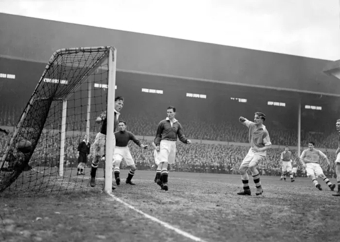 Framed Print : FA Cup Semi Final at White Hart Lane March 1950 Arsenal 2 v Chelsea 2 A goal Framed Print : FA Cup Semi Final at White Hart Lane March 1950 Arsenal 2 v Chelsea 2 A goal