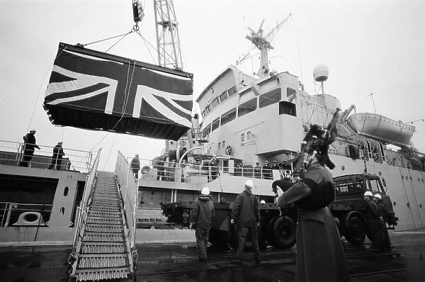 Fallen heroes from the Falklands come home. Sixty four bodies are brought back in Union