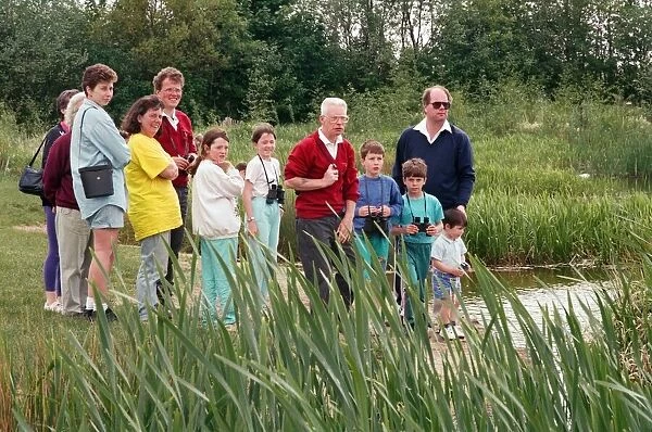 Families enjoy bird watching at Billingham Beck Country Park. 30th May 1994