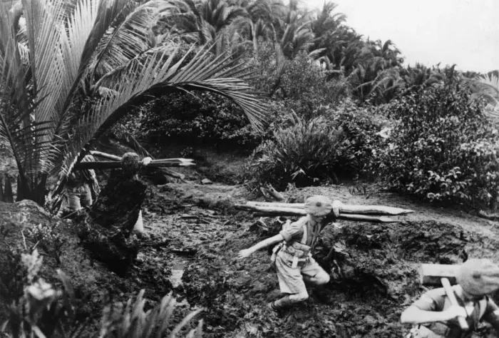 Framed Print : A famous Scottish Regiment on manoeuvres in Malaya during the Second World War Framed Print : A famous Scottish Regiment on manoeuvres in Malaya during the Second World War