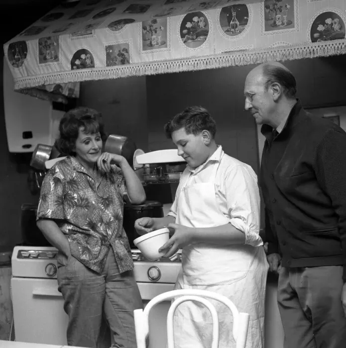 Framed Print : Fanny Cradocks Kitchen Right Johnny Cradock with pupil cook John Harper seen Framed Print : Fanny Cradocks Kitchen Right Johnny Cradock with pupil cook John Harper seen