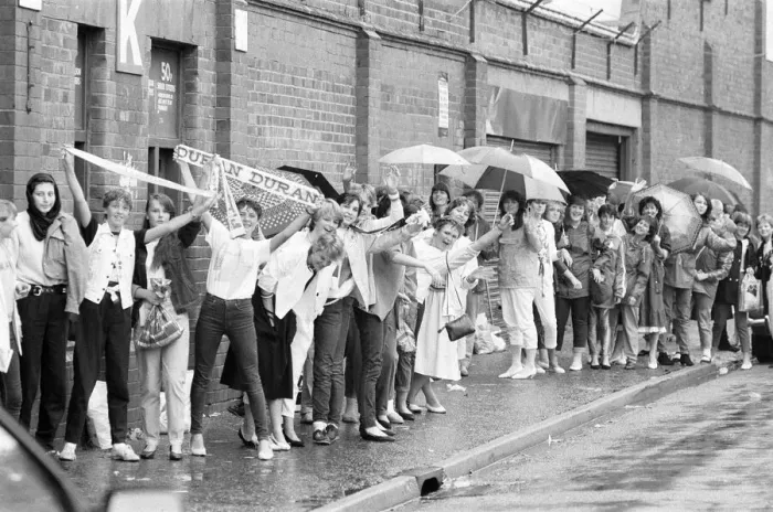 Framed Print : Fans queue outside football ground ahead of Duran Duran Concert at Villa Park, Birmingham Framed Print : Fans queue outside football ground ahead of Duran Duran Concert at Villa Park, Birmingham