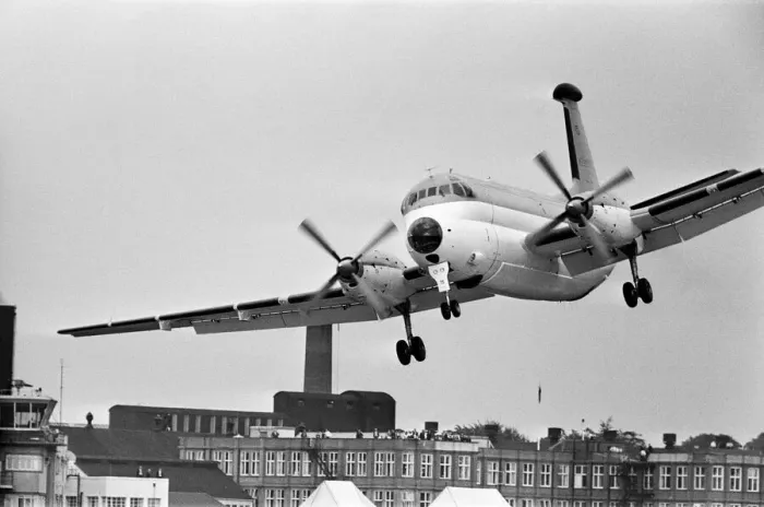 Framed Print : Farnborough air-show 11th September 1966