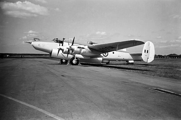 Farnborough Airshow. Avro Shackelton. September 1952 C4316a-009