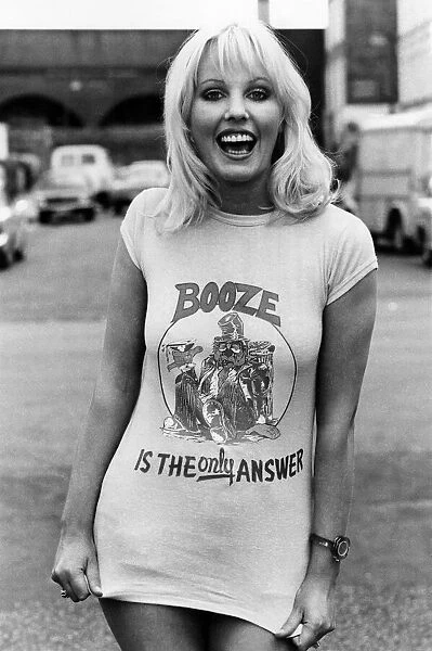 Fashion - 1970 s: Tee Hee shirts. Some people will wear anything for laughs