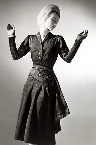 Fashion - Afternoon Dress - 1940s A Black afternoon dress by Bainca mosca