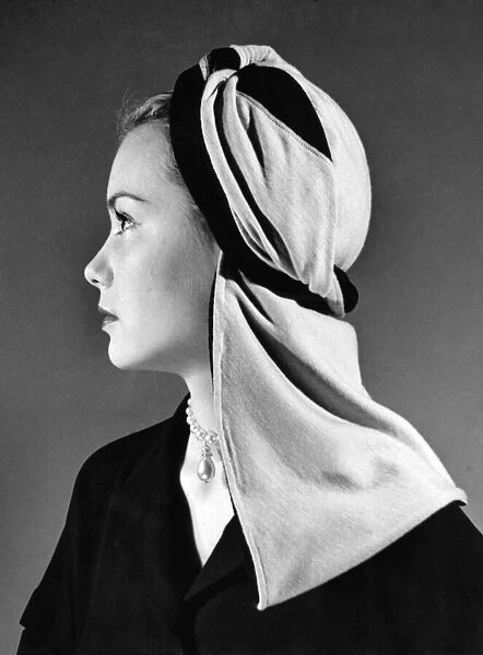 Fashion: When you feel sophisticated be a sheik. January 1951 P008675