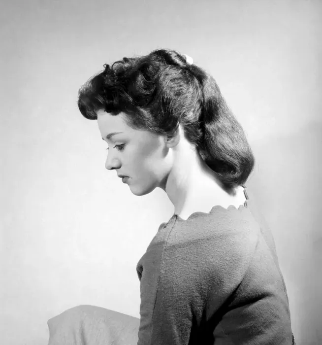 Framed Print : Fashion: Hair styles by Raymond. April 1956 B475-007 Framed Print : Fashion: Hair styles by Raymond. April 1956 B475-007