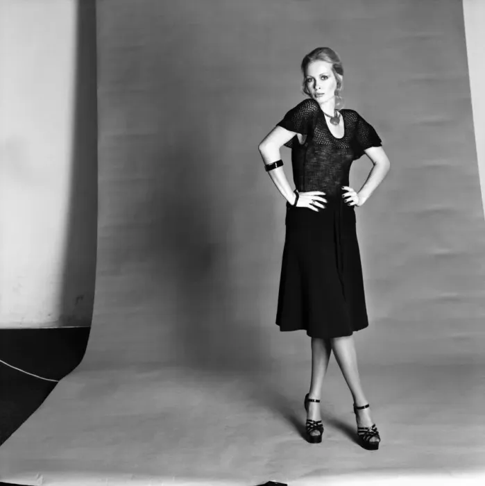 Framed Print : Fashion: Models: Lindsay and Lotte. February 1975 75-01150-002