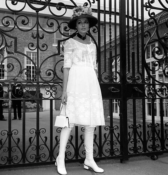 Fashion at Royal Ascot - June 1970 Ladies Day - A woman shows off her style of