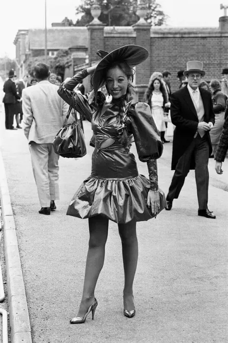 Framed Print : Fashion at Royal Ascot - June 1987 Ladies Day - Woman shows off her unique style