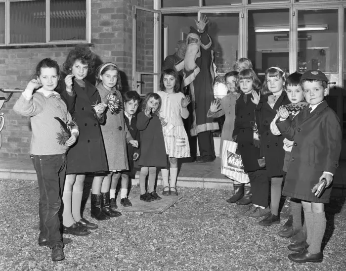 Framed Print : Father Christmas seen here arriving in Woodley 18th November 1966 Framed Print : Father Christmas seen here arriving in Woodley 18th November 1966