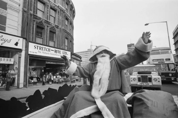 Framed Print : Father Christmas Tours Birmingham City Centre, 8th December 1979. Stretch Rite Limited Framed Print : Father Christmas Tours Birmingham City Centre, 8th December 1979. Stretch Rite Limited