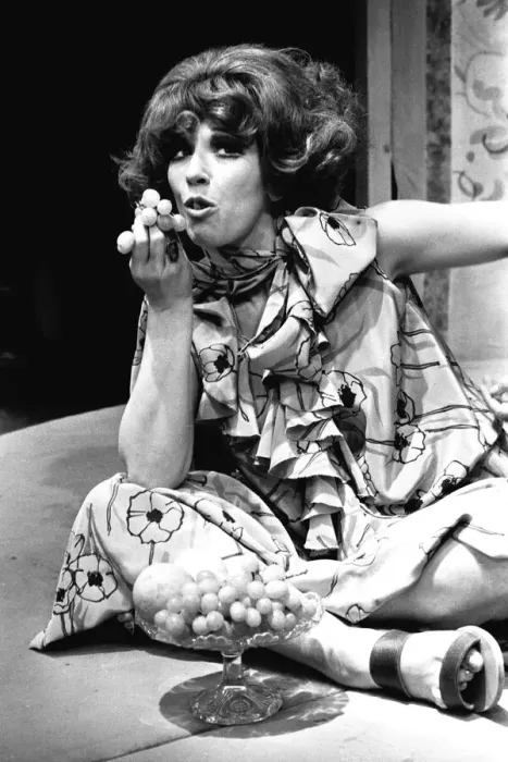 Framed Print : Fenella Fielding takes the title role in the play Colette by the Oxford Playhouse Company Framed Print : Fenella Fielding takes the title role in the play Colette by the Oxford Playhouse Company