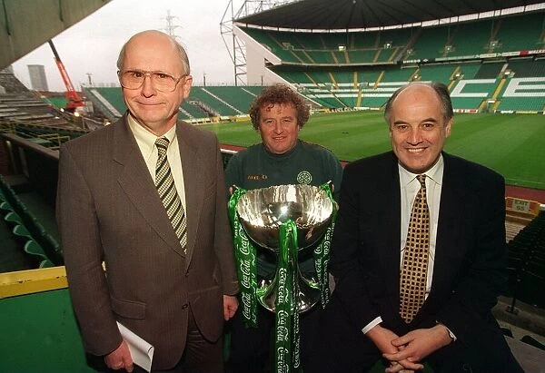 FERGUS McCANN December 1997 WHO IS SELLING SOME OF HIS SHARES AT CELTIC WITH WIM JANSEN
