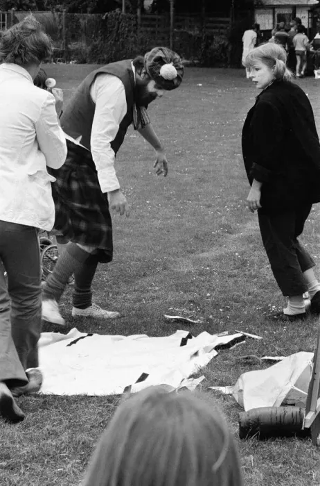Framed Print : Fete Geoffrey Field Junior School, Exbourne Rd, Reading, West Berkshire, June 1985 Framed Print : Fete Geoffrey Field Junior School, Exbourne Rd, Reading, West Berkshire, June 1985