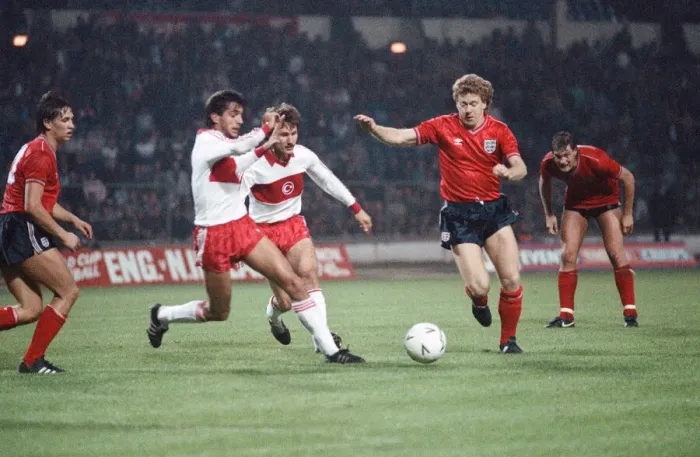 Framed Print : FIFA 1986 World Cup Group 3 Qualifying match at Wembley. England 5 v Turkey 0