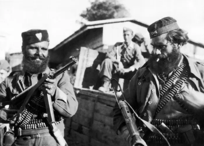 Framed Print : Fighting partisans of Greece, armed with modern weapons they have stolen from enemy Framed Print : Fighting partisans of Greece, armed with modern weapons they have stolen from enemy