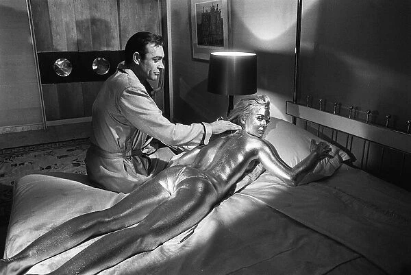 Film Goldfinger 1964 Shirley Eaton Sean Connery Pictured on set during filming
