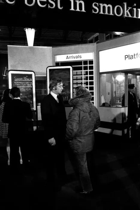 Framed Print : Film legend Michael Caine in Newcastle Central Station during the filming of Get Carter Framed Print : Film legend Michael Caine in Newcastle Central Station during the filming of Get Carter