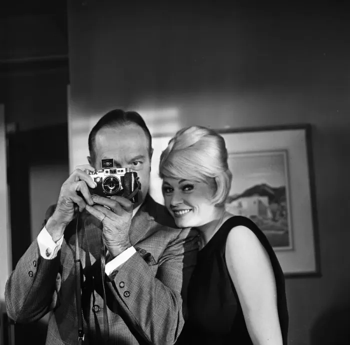 Framed Print : Film Premiere of DR NO 7th October 1962