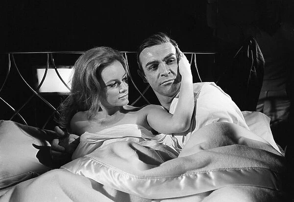 Film Thunderball 1965 Sean Connery and Luciana Paluzzi Filming bed scene James Bond