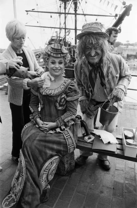 Framed Print : Filming of the childrens television series Wurzel Gummidge at Brixham harbour in