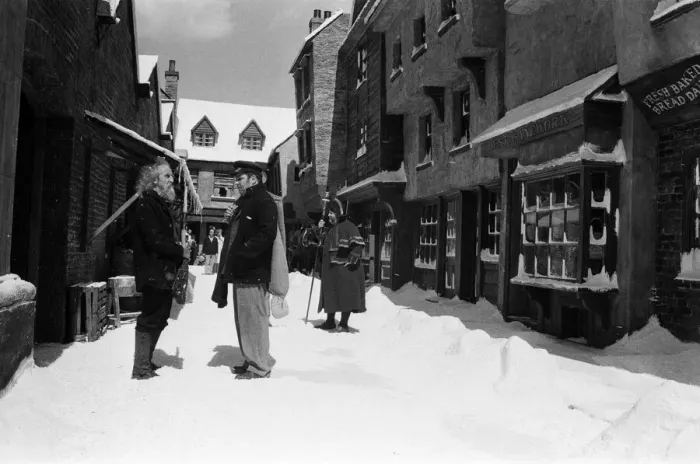 Framed Print : Filming of Oliver! at Shepperton studios. The scene which should have been shot in mid Framed Print : Filming of Oliver! at Shepperton studios. The scene which should have been shot in mid