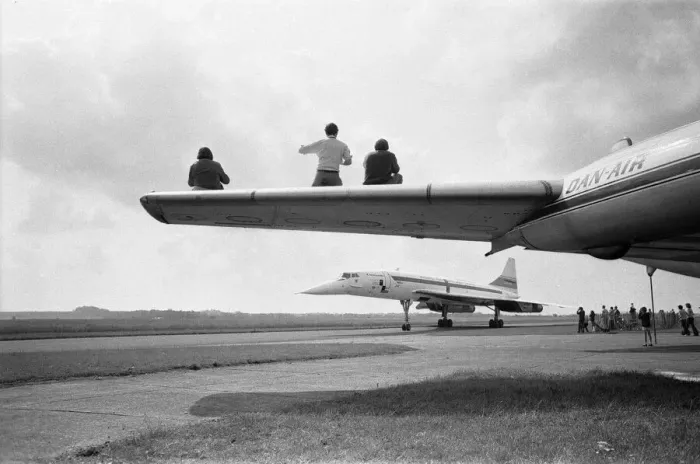 Framed Print : On a fine August day in 1977, Concorde 101 touches down at her final home at Duxford Framed Print : On a fine August day in 1977, Concorde 101 touches down at her final home at Duxford