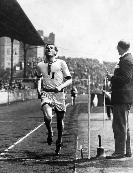 The finish of the 880 yards race, won by H. Gutteridge, at Stamford Bridge during