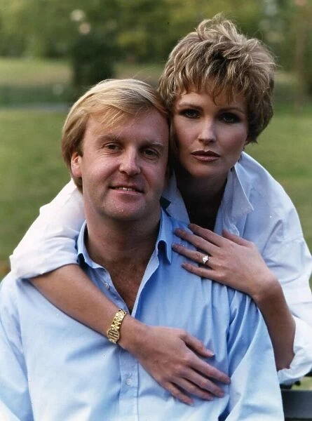 Fiona Fullerton actress and boyfriend Marcus Mortimer a BBC producer October 1989