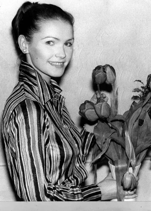 Framed Print : Fiona Fullerton February 1977 Actress 20 years old star of the BBC TV series Framed Print : Fiona Fullerton February 1977 Actress 20 years old star of the BBC TV series