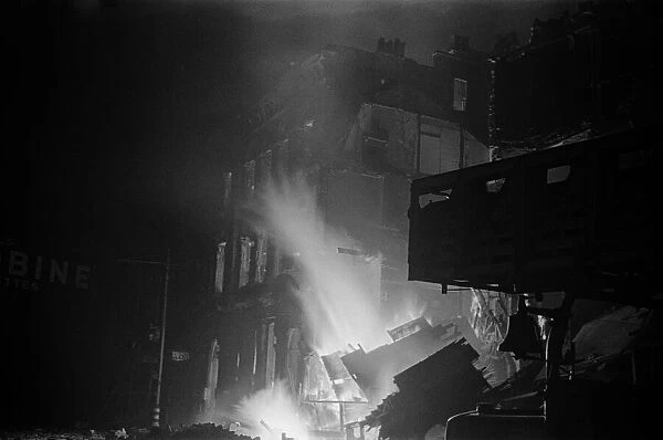 Fires at Waterloo during 2nd fire of London, 29th December 1940