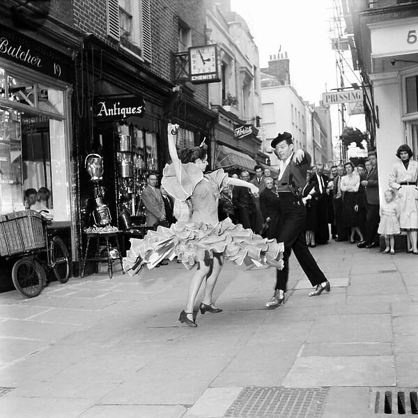 The first dress rehearsal for the May Fair 1957 which begins in London