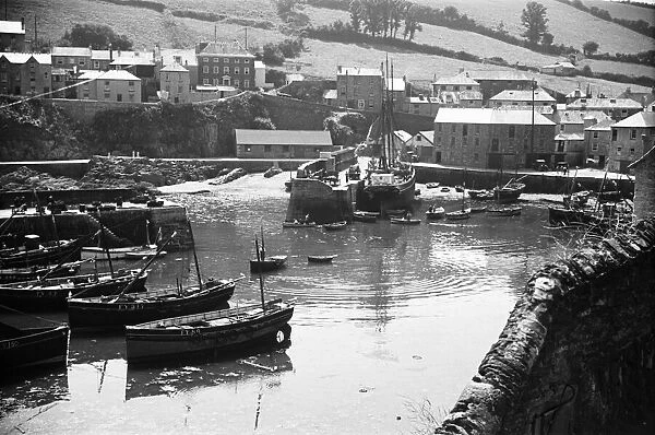 Fishing boats in the inner harbour, Mevagissey July 1939
