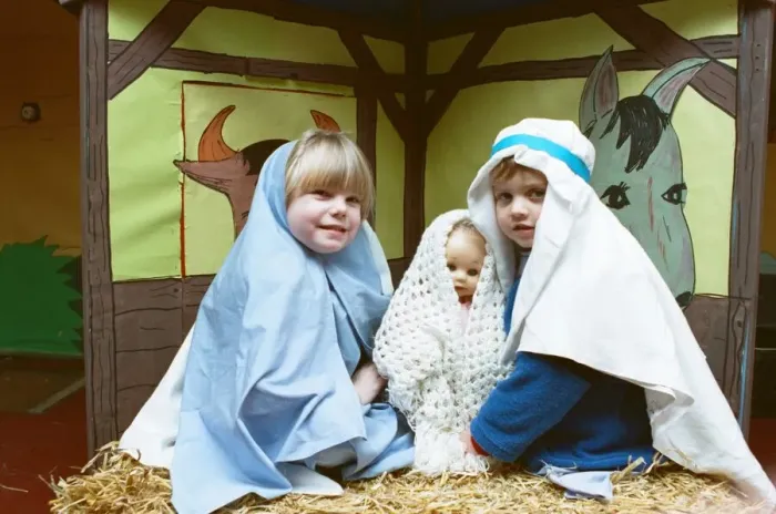 Framed Print : Flockton Playgroup nativity at Flockton WMC. 5th December 1991 Framed Print : Flockton Playgroup nativity at Flockton WMC. 5th December 1991